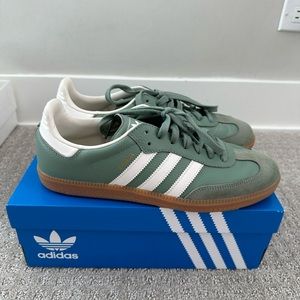 Adidas Sambas - Women's 11 - Silver Green Gum - Sold out everywhere